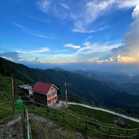 Chimney Farmstay Kurseong Exteriör bild